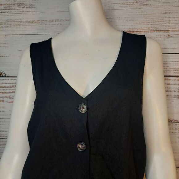 Womans Reitman's Sleeveless Top - Picture 5 of 10